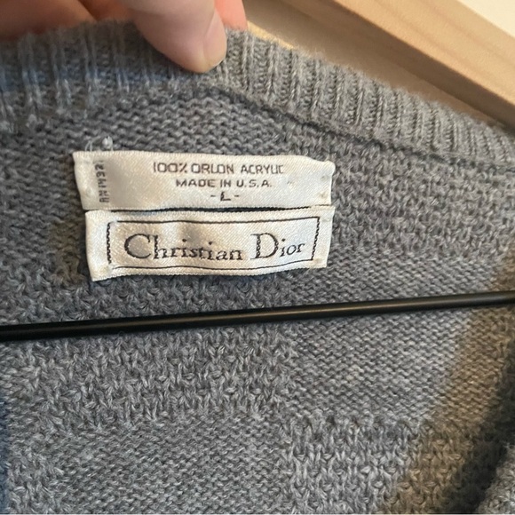 CHRISTIAN DIOR 1980s Vintage Subtle Gray Checkered Acrylic V Neck Sweater - Picture 4 of 5
